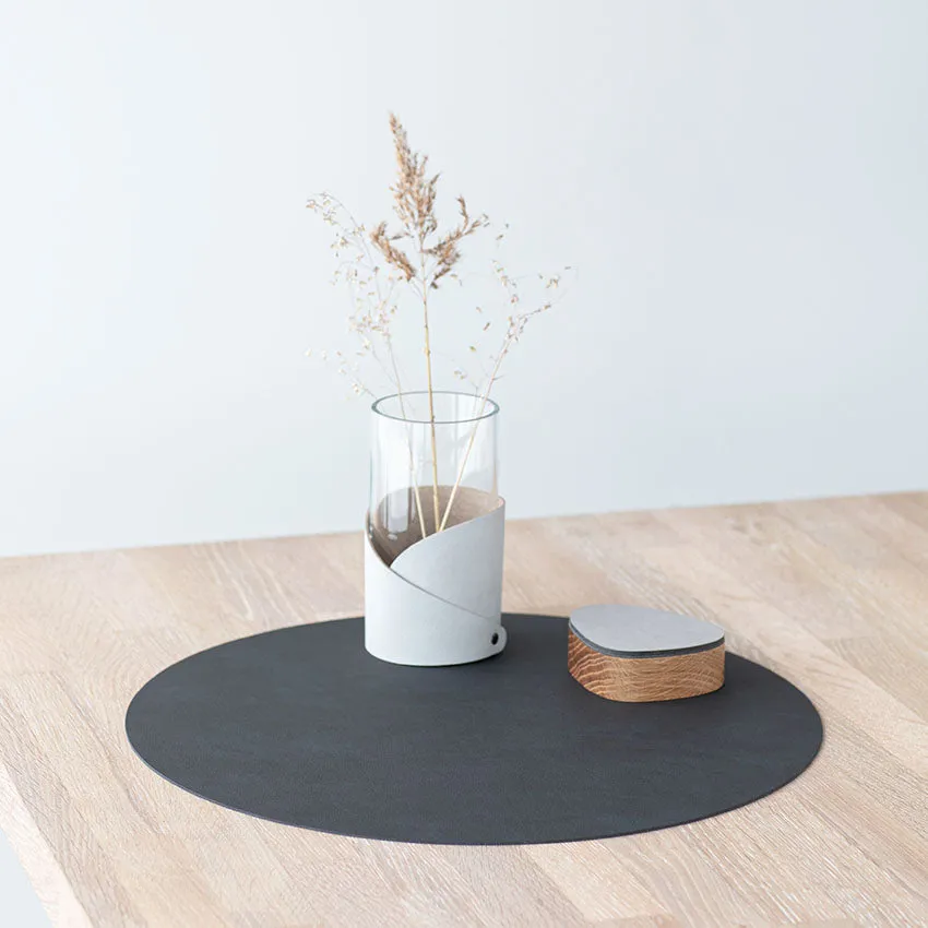 Lind DNA | Circle Table Mat