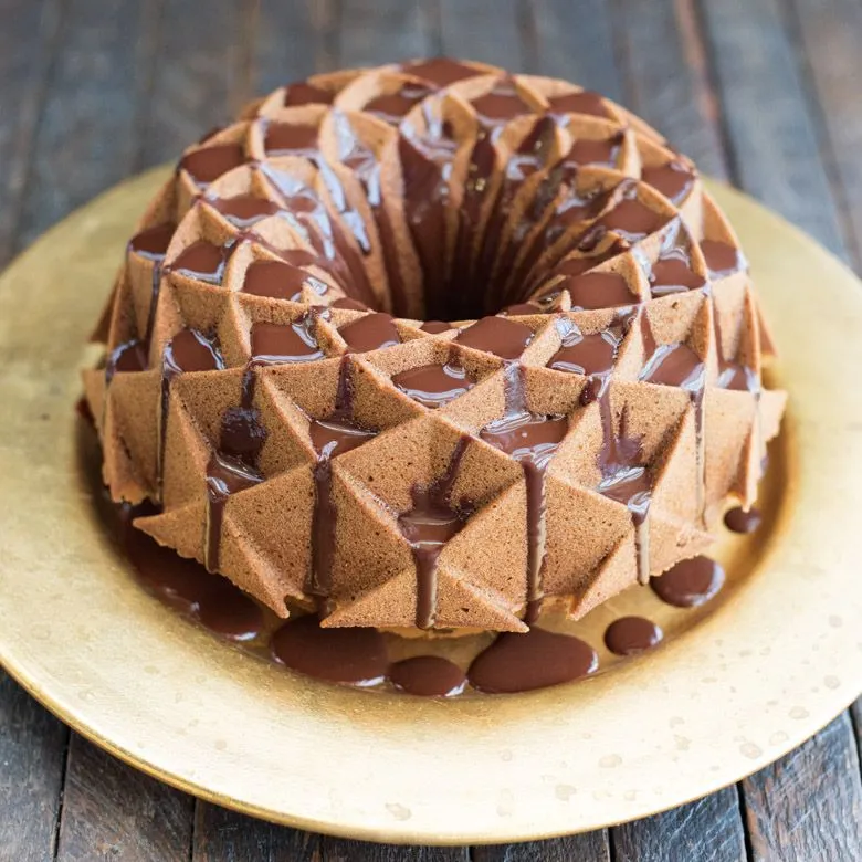 Nordicware | 10-Cup Jubilee Bundt Cake Pan