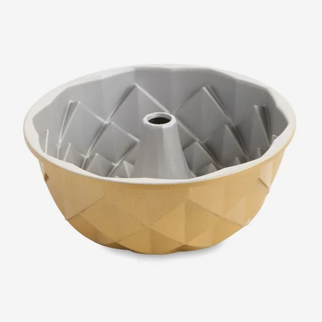 Nordicware | 10-Cup Jubilee Bundt Cake Pan