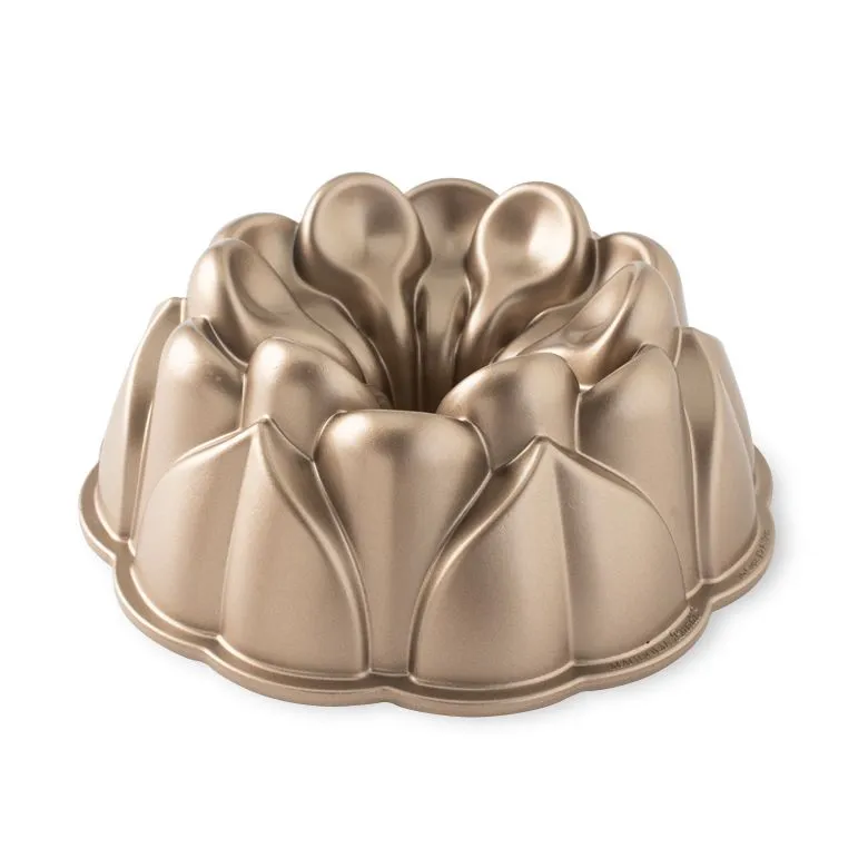 Nordicware | Magnolia 10-cup Bundt Cake Pan