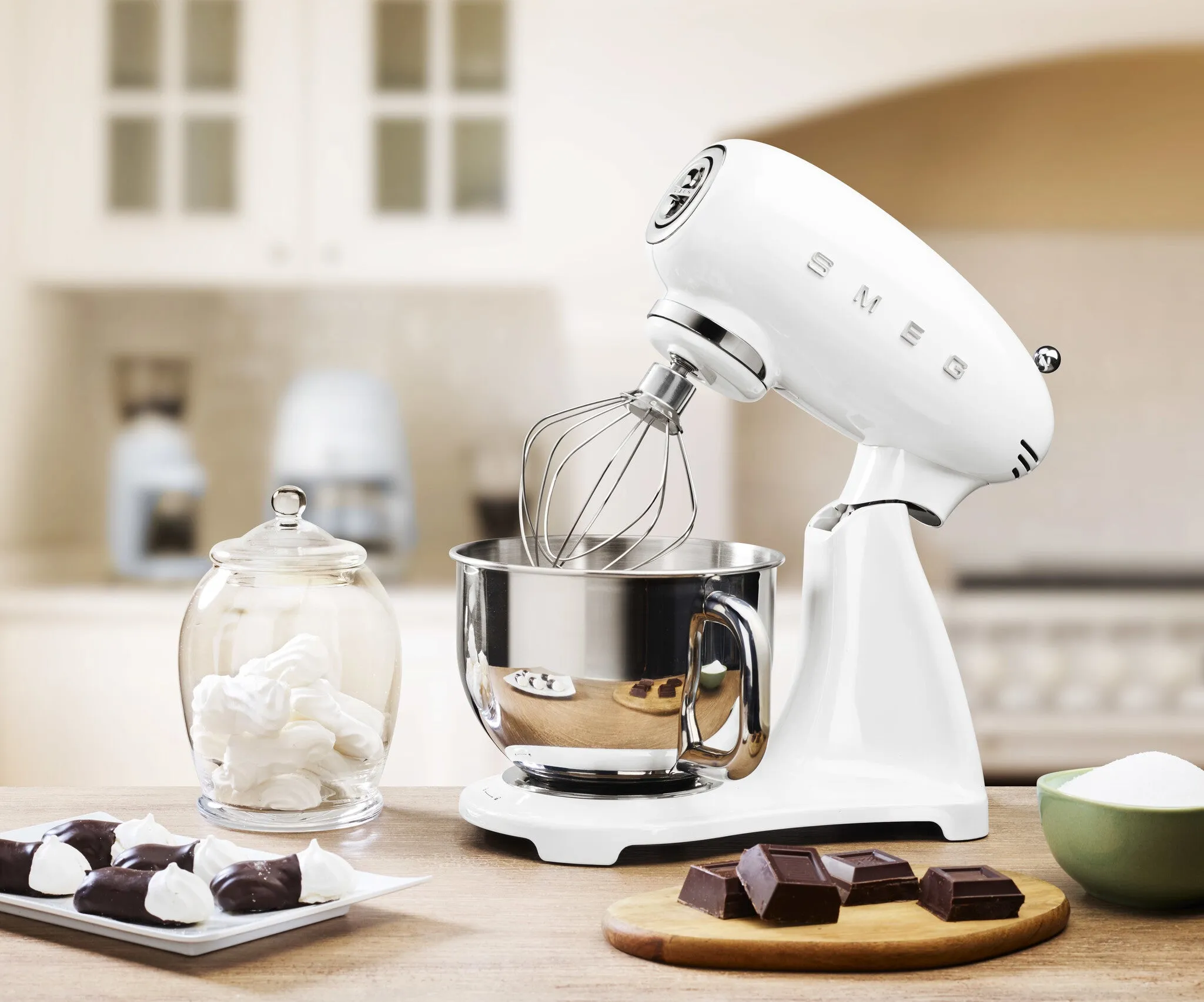 Smeg SMF03WHUK mixer Stand mixer 800 W White